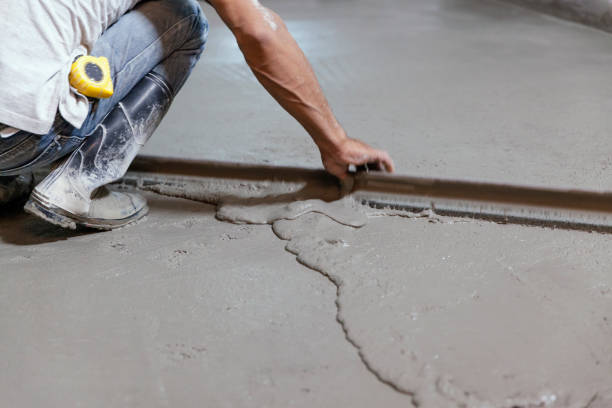 Best Commercial Concrete Contractor  in Oolitic, IN